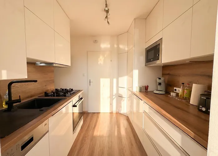 Family-apartment, 2 Bedrooms, 2x Tv, Big Kitchen - T20 *